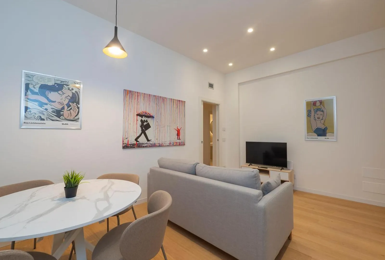 Xenia Milano - 3Rooms Apt In Via Petrella 4 C