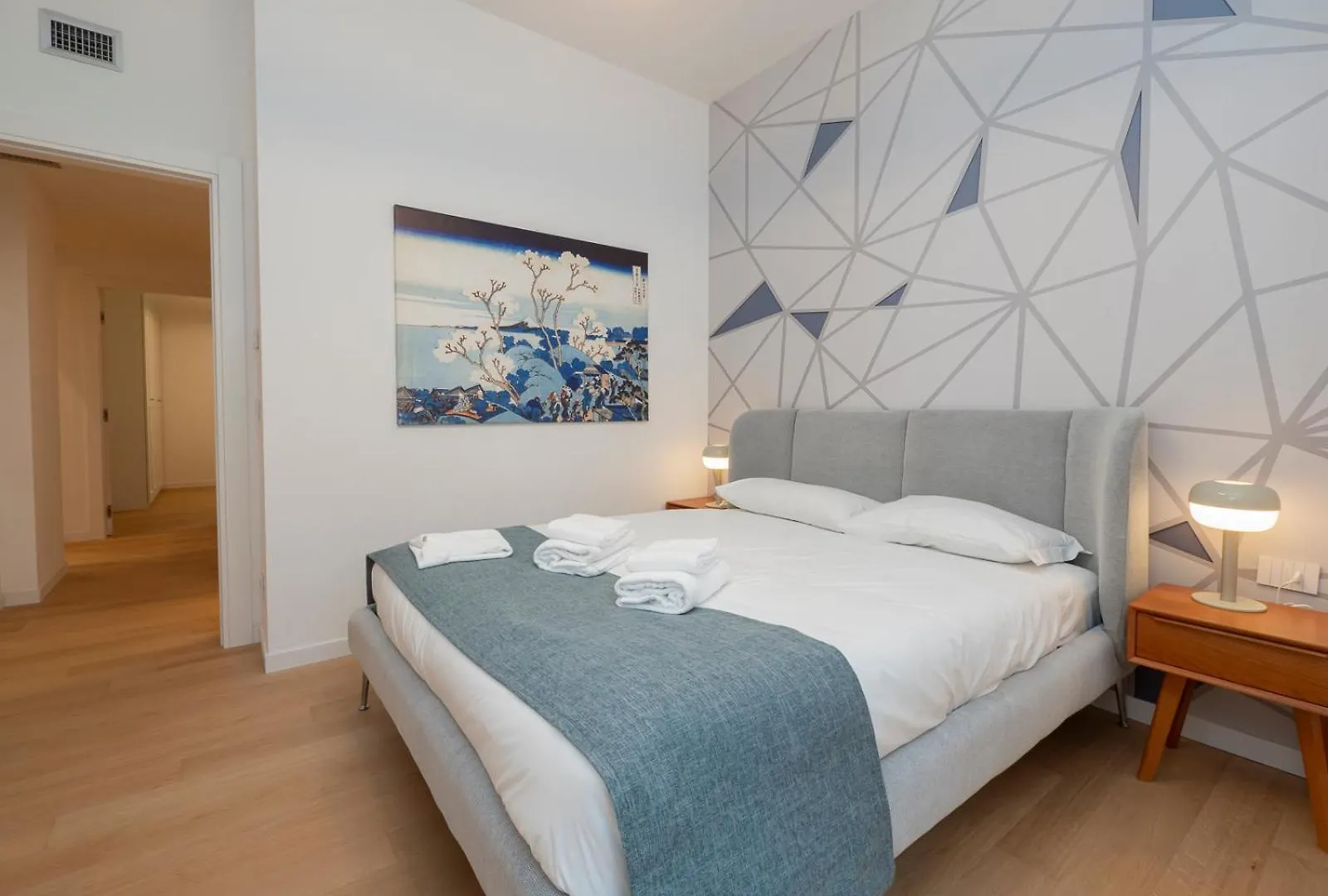 Xenia Milano - 3Rooms Apt In Via Petrella 4 C location